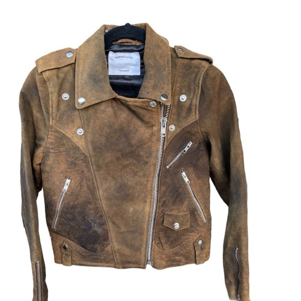 Understated Leather Jacket - image 6